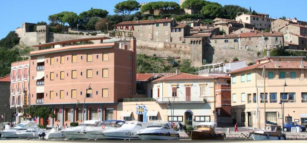 Roma Hotel カスティリオーネ・デッラ・ペスカーイア エクステリア 写真