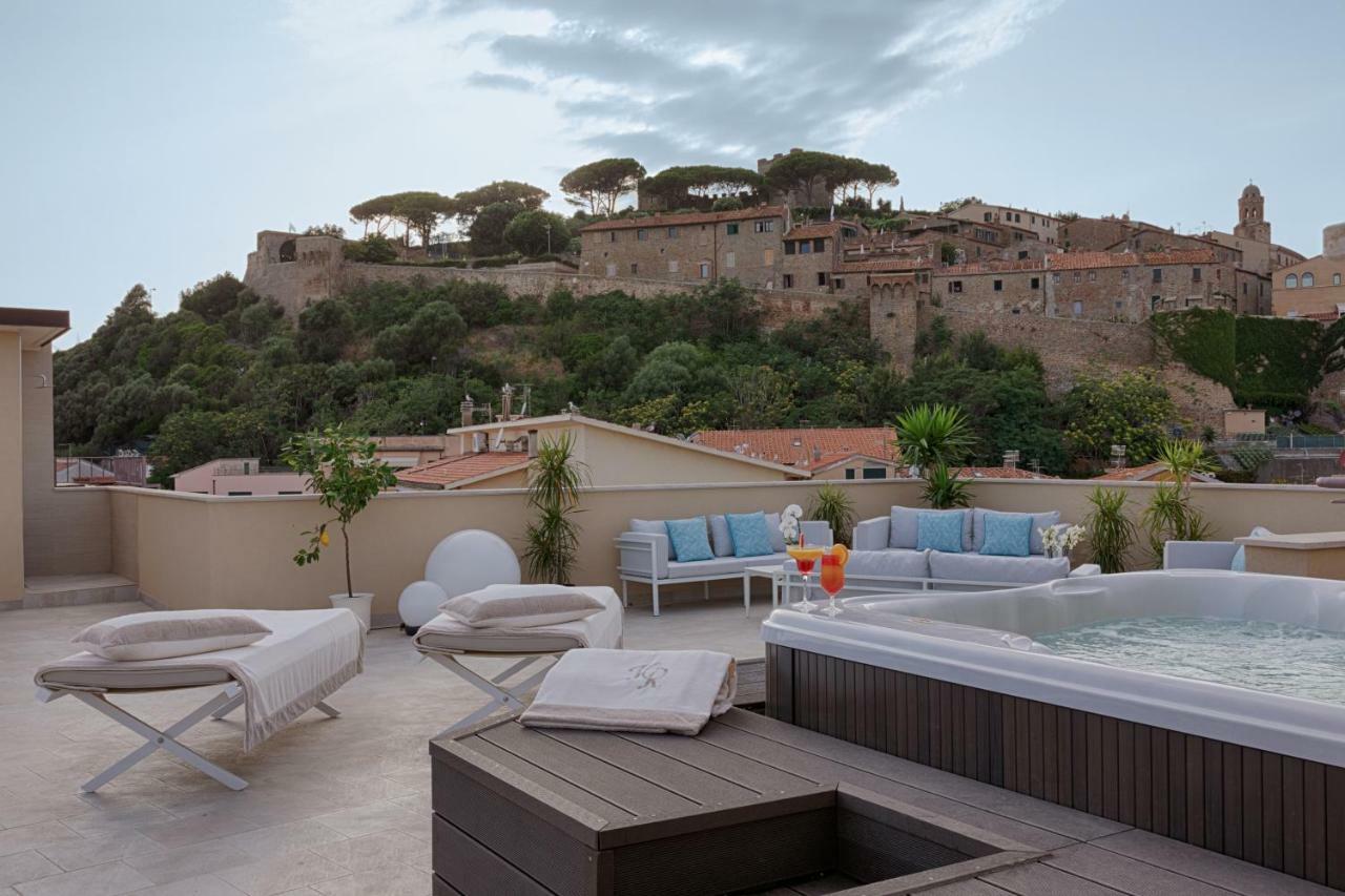 Roma Hotel カスティリオーネ・デッラ・ペスカーイア エクステリア 写真